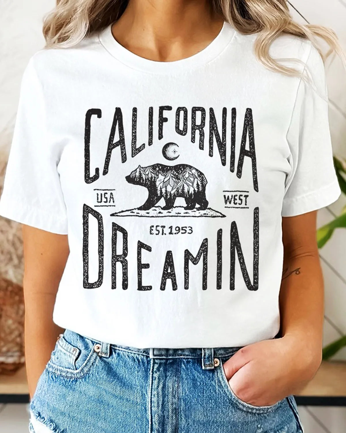 California Dream Graphic Tee In White